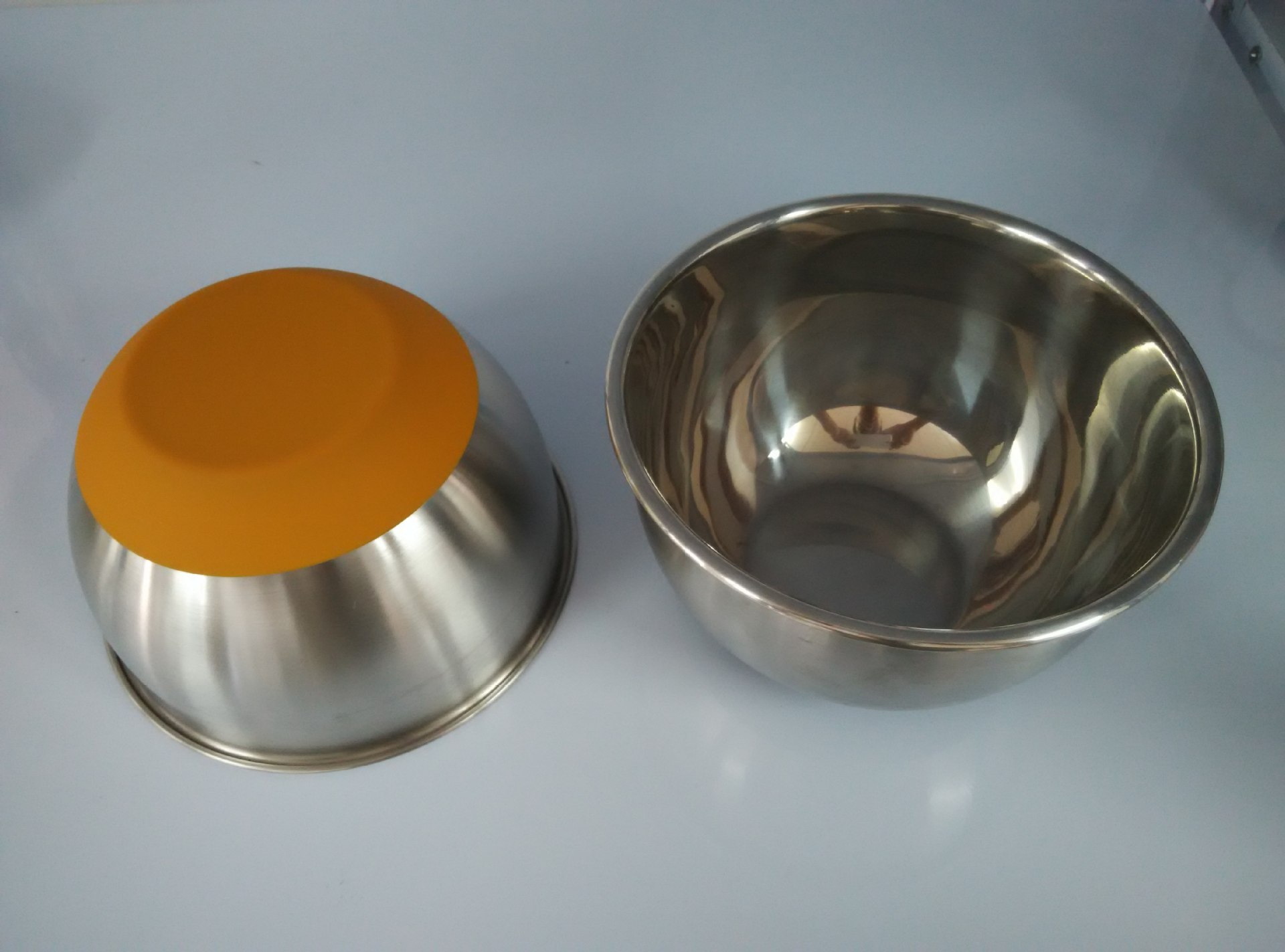 硅膠和金屬粘接應(yīng)用