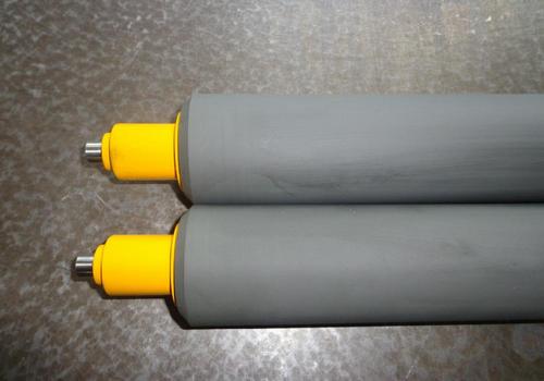 包硅膠輥筒用什么膠水.jpg 包硅膠輥筒用什么膠水.jpg